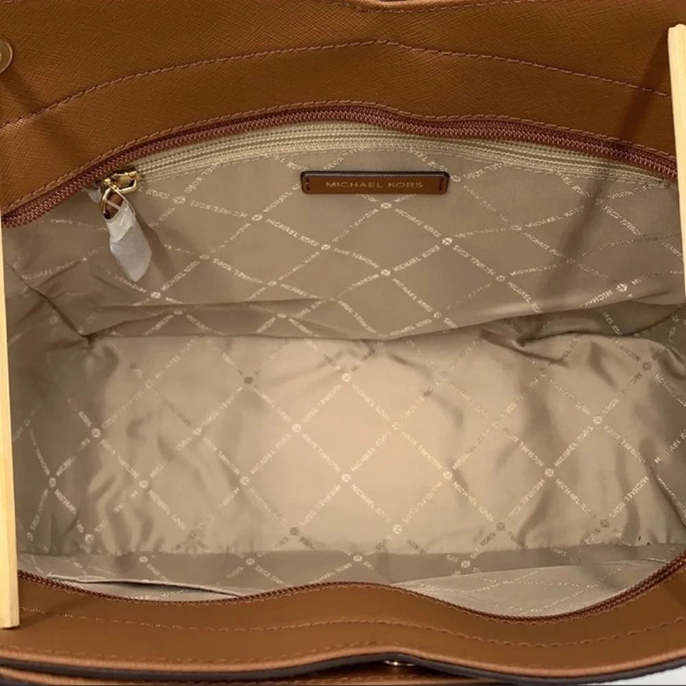 Michael Kors Jet Set Travel Large Chained Tote Shoulder Bag MK Brown 
NWT - Picture 11 of 16